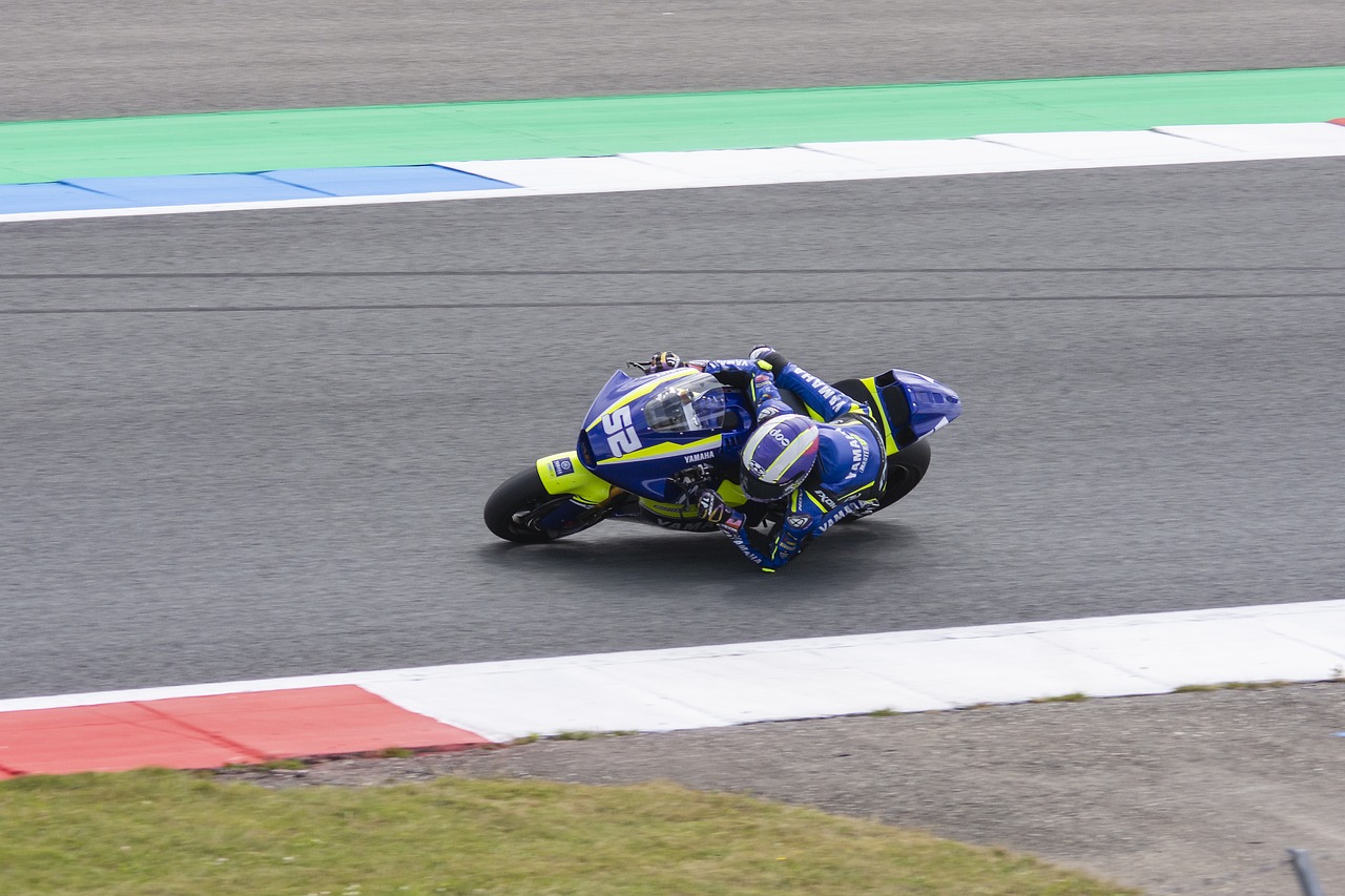 在资金链断 在资金链断